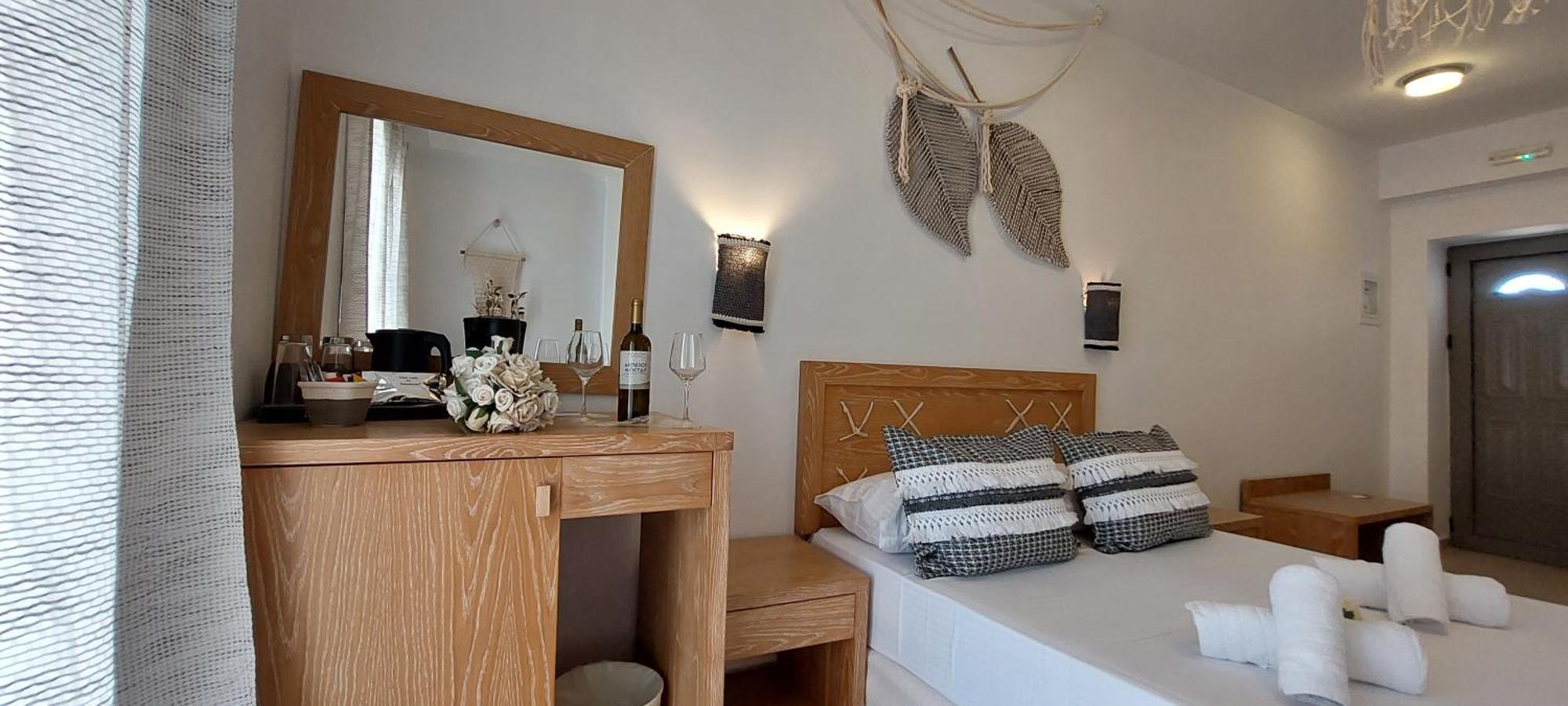 Selinopetra Rooms Elafonissos Bagian luar foto