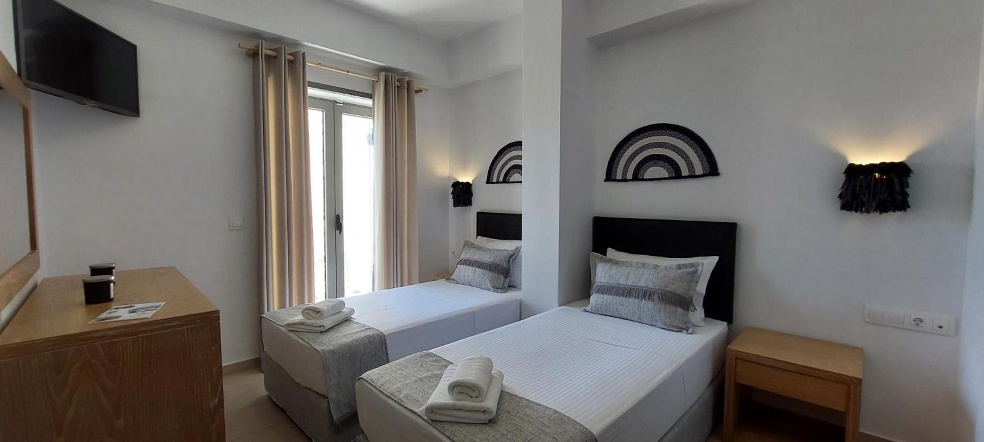 Selinopetra Rooms Elafonissos Bagian luar foto