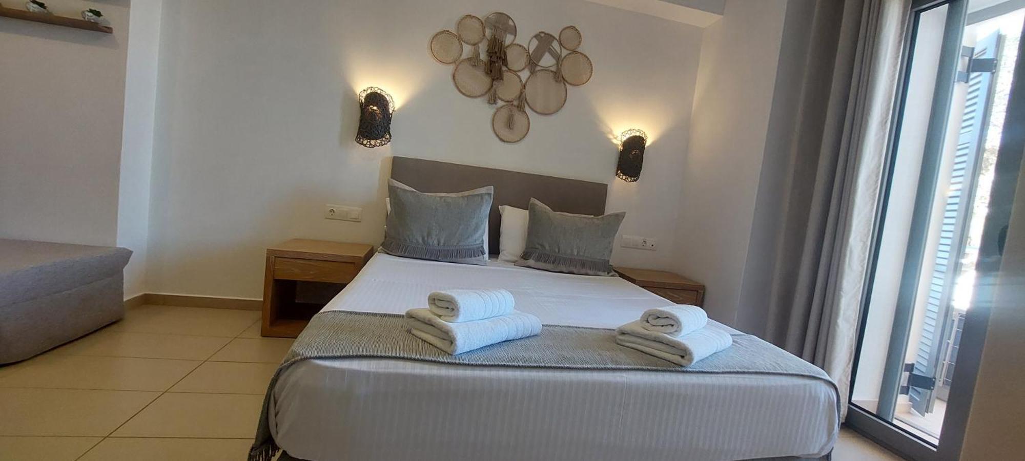 Selinopetra Rooms Elafonissos Bagian luar foto